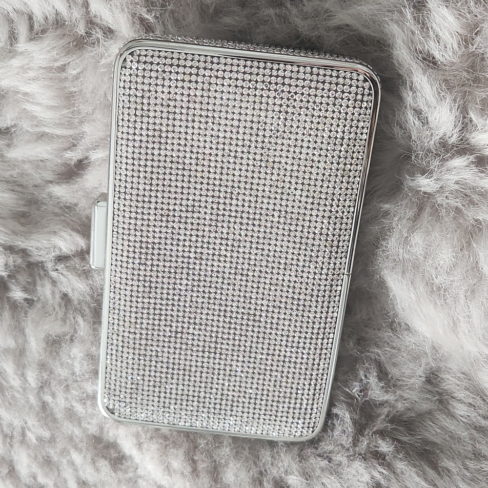 💎RARE💎 NWOT Michael Kors Elsie Crystal Embellished Box Clutch